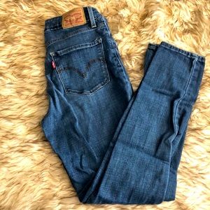 Levi’s high rise skinny jeans